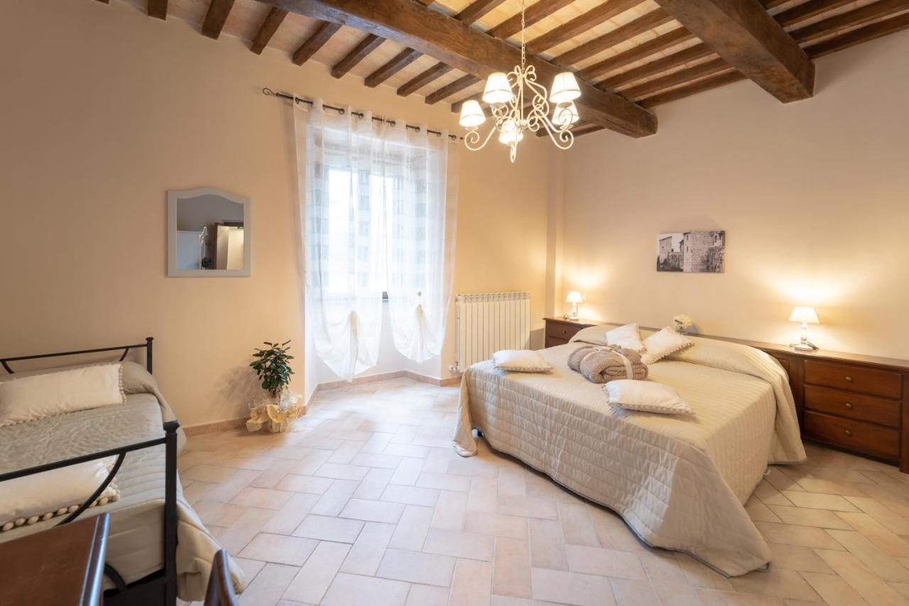 Albergo La Loggia Di San Martino Gualdo Tadino Ngoại thất bức ảnh