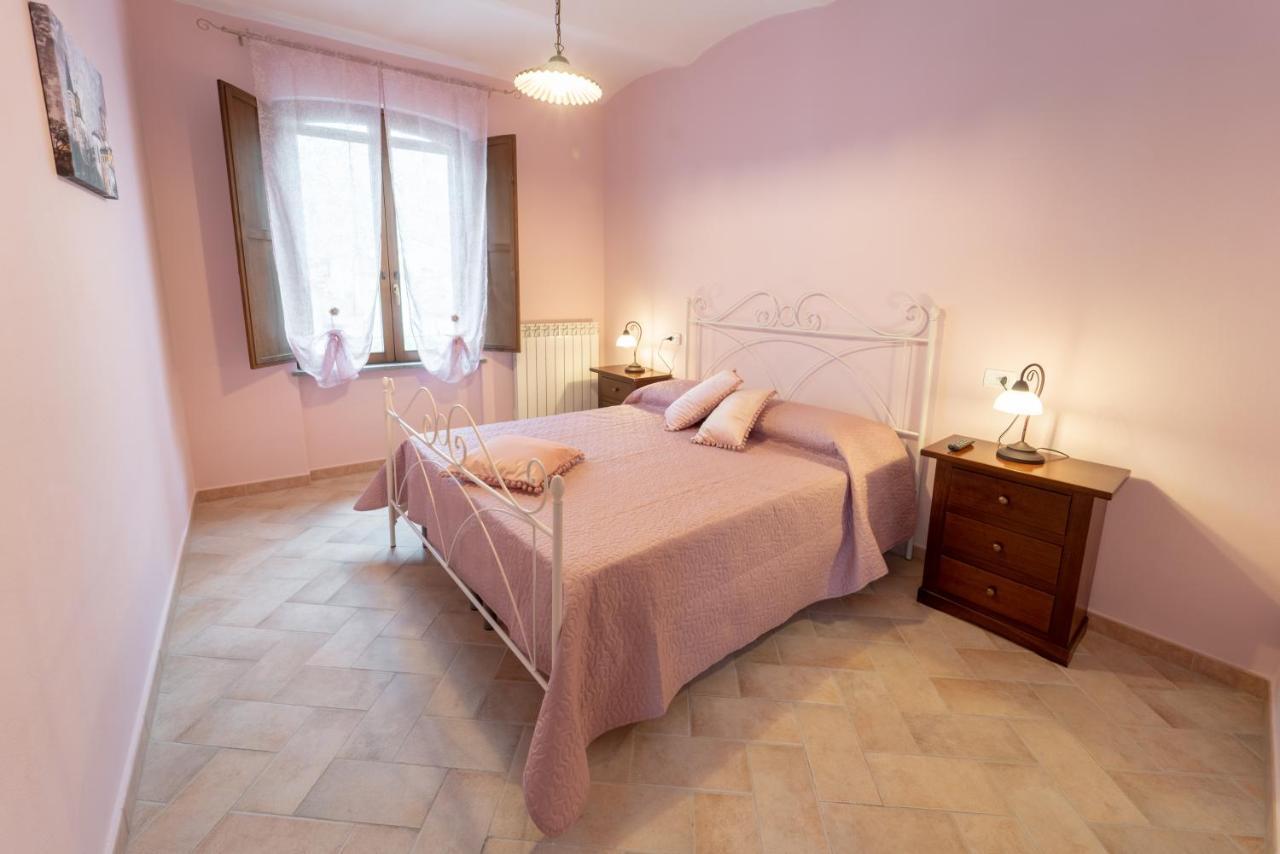 Albergo La Loggia Di San Martino Gualdo Tadino Ngoại thất bức ảnh
